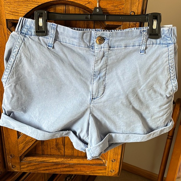 Old Navy Chino Shorts - Picture 1 of 4